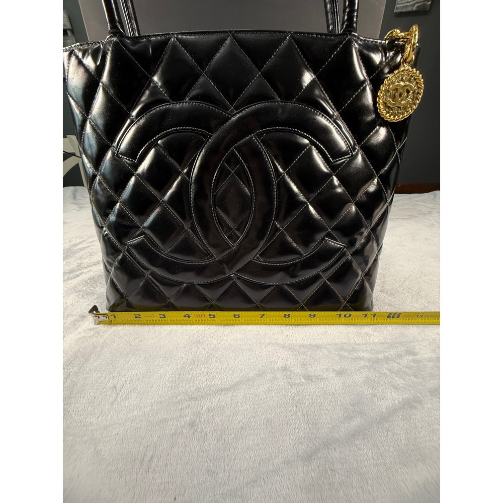 Chanel Black Patent Leather Quilted CC 24k Charm Tote Bag w/ Poshmark COA - Picture 5 of 16